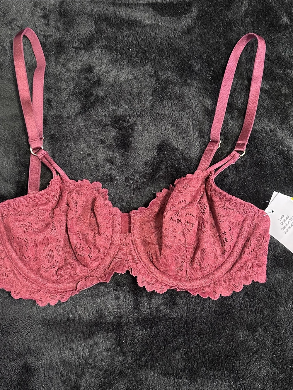 Auden Lace Underwire Bralette - “berry red”